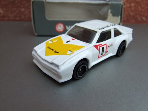 Opel manta 400 corgi 1 - opel,