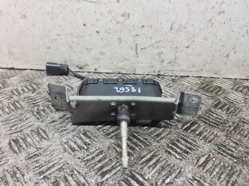 Volvo s60 headlight wiper - s60,