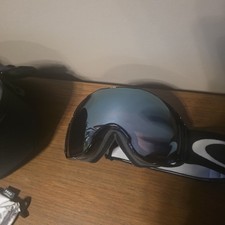 Oakley Airbrake XL Ski Goggles