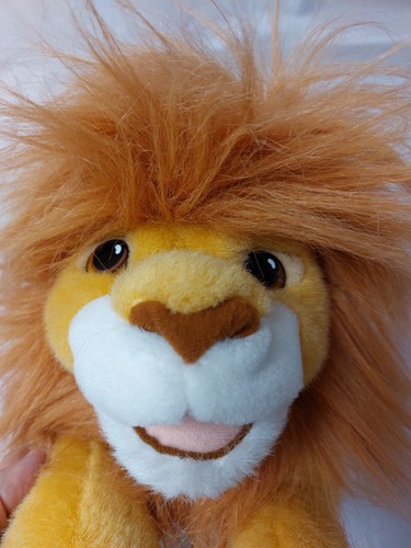 Official lion king growling - official,