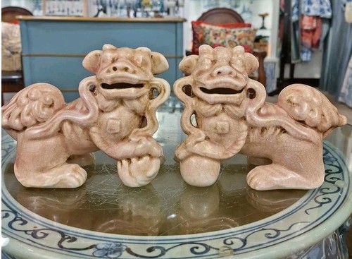 Porcelain pair lucky foo - of,