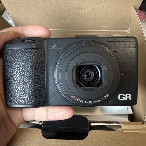 Seller ricoh gr - uk,