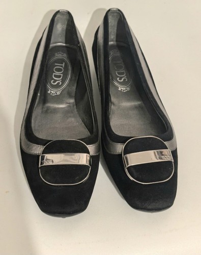 Authentic tods leather flat - tods,