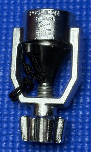 Poseidon regulator din - din, to
