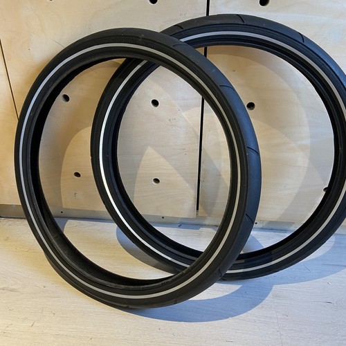 Pair genuine thule chariot - of,
