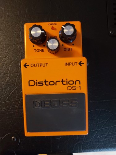 Boss distortion pedal - boss,