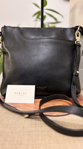 Radley london handbag - london,
