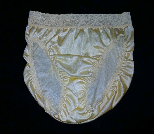 Vintage hanes gold floral - vintage,