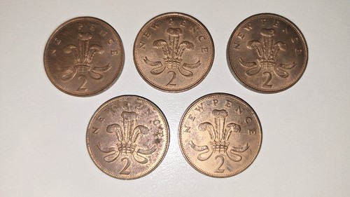 Set two pence 2p queen - pence,