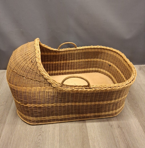 Vintage wicker crib - vintage, basket