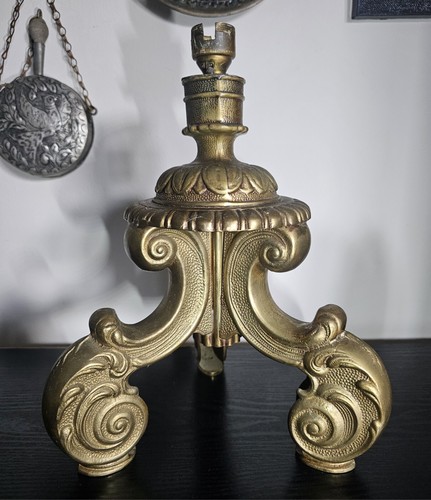 Vintage possibly antique - possibly,