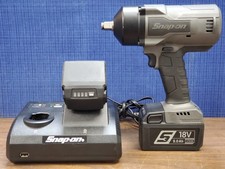 SNAP-ON CT9050K2 - 18V 1/2" Drive MonsterLithium Cordless Impact Wrench Kit