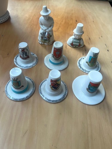 Crested ware welsh hats - crested,
