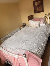 VINTAGE Large Scalloped Edge