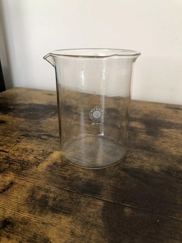 Pyrex lab glass - pyrex,