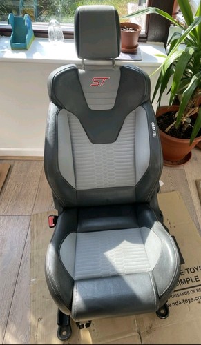 Fiesta st180 half leather - half,