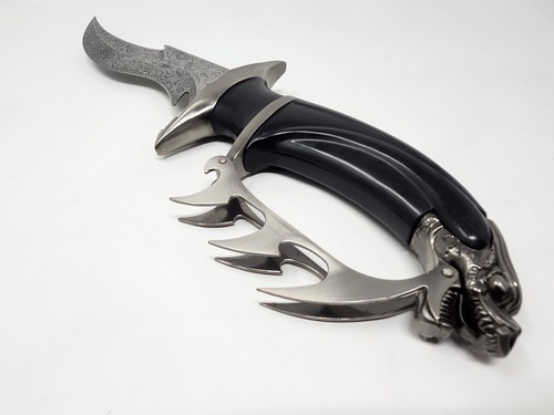 Dragon head fantasy dagger - fantasy,