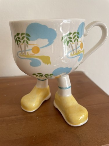 Standing still mug - standing,