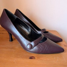 Jones Bootmaker leather kitten