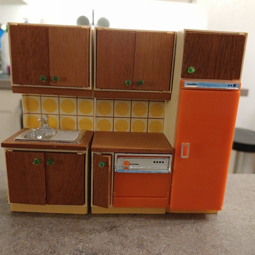 Lundby miniature kitchen - 1:16,