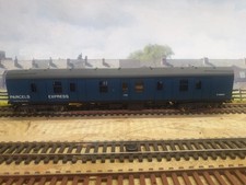 Lima 305341 Parcels Express