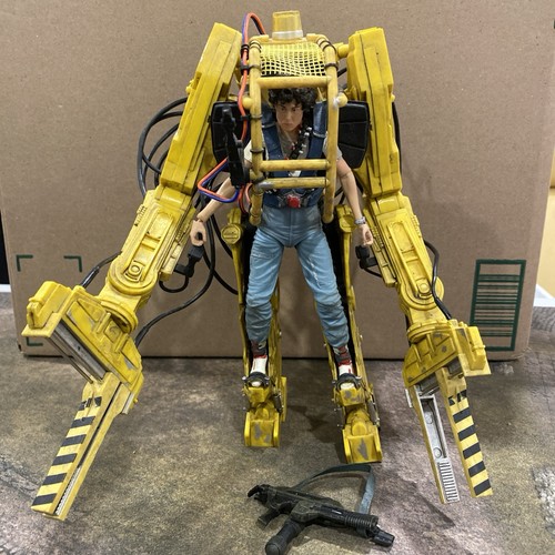 Neca power loader deluxe - neca,