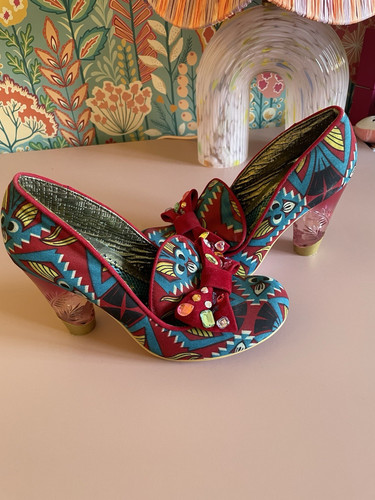 Irregular choice gold star - gold,