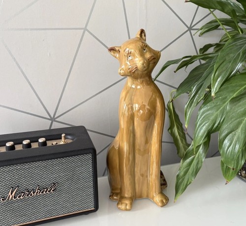 Large vintage ceramic - large, cat