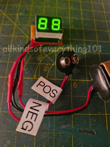 Radio green display brand - radio,