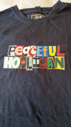 Peaceful hooligan shirt size - hooligan, t-shirt