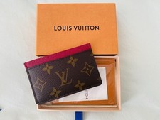 Louis Vuitton Brown LV Logo