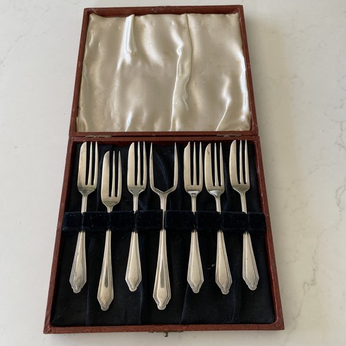 Boxed set silver plated - x,