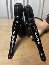 Shimano 105 R7120 Shifter pair