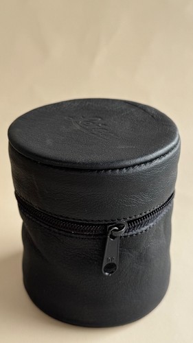 T0257 leica lens - case,