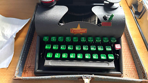 Lilliput vintage metal - lilliput,