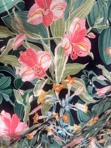 Vintage claimed fabric - re-claimed,