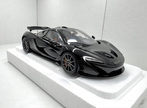 Autoart mclaren p1 fire - autoart,