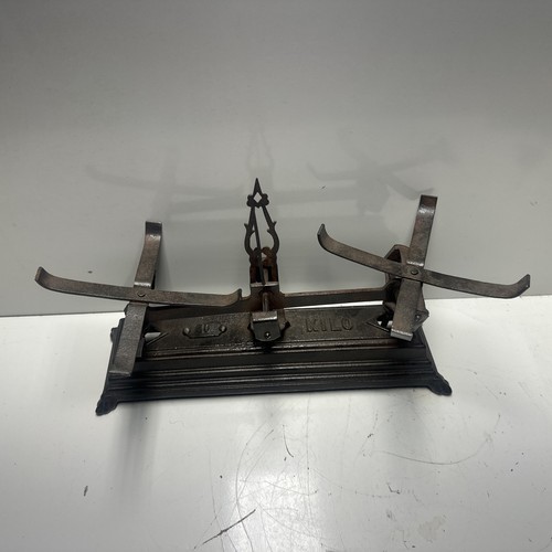 Antique kilo cast iron - cast,