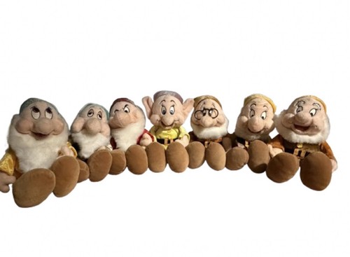 Official disney store snow - official,
