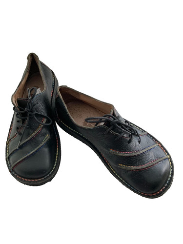 Red dead black leather - or,