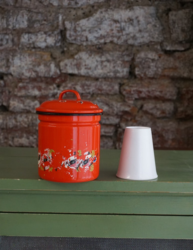 Vintage kitchenalia enamel red - enamel,