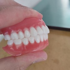 Hollywood Smile Denture Full