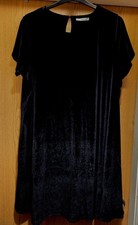 VGC GEORGE Rich Black Velvet