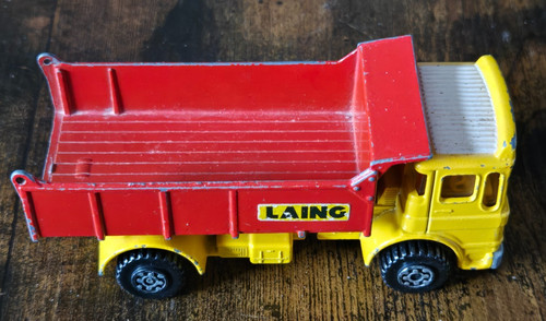 Leyland tipper truck matchbox - tipper,