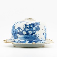 England Delftware Cover Vase