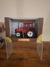 Universal Hobbies UH2838 Volvo