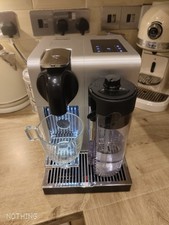 NESPRESSO LATTISSIMA PRO