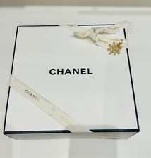 CHANEL Gift Box with Christmas