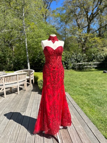 Red madeline gardner morilee - red,