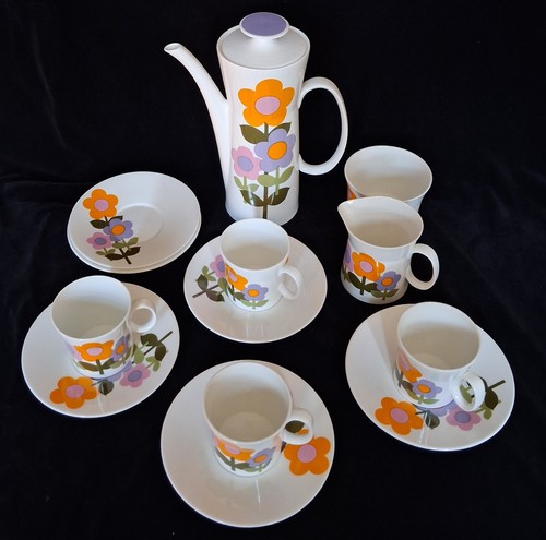 Dolly days hostess - dolly, coffee